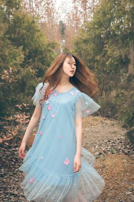 惊！蛇王竟不知节制索要穿越小说，背后真相究竟如何？